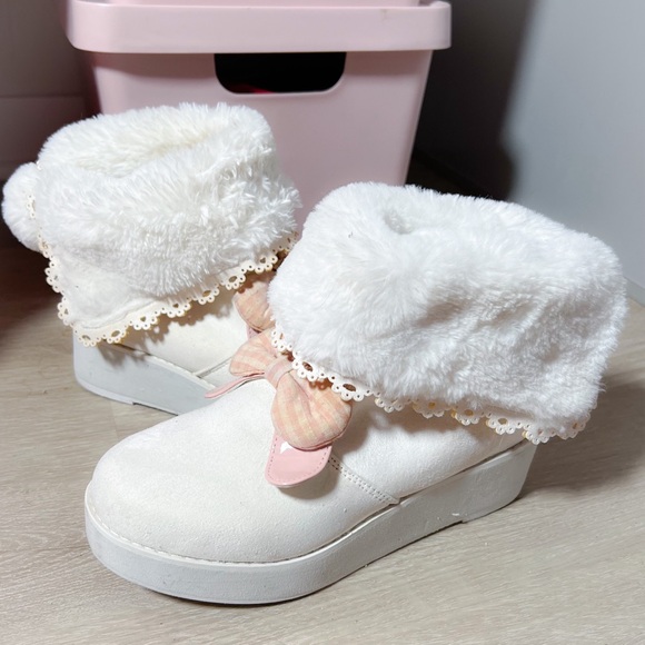 Sold🤍Sanrio My Melody dear my love boots - Picture 1 of 4